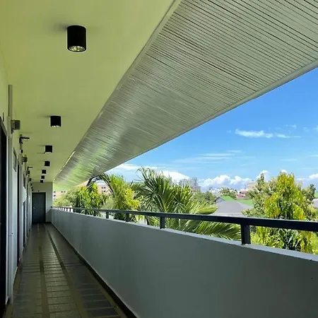 Del Max Resort Pattaya Exterior photo