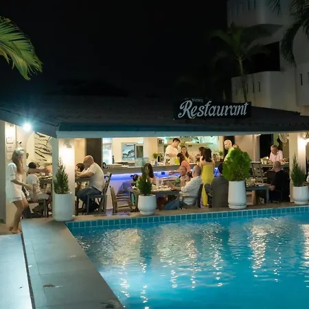 Del Max Resort Pattaya Exterior photo