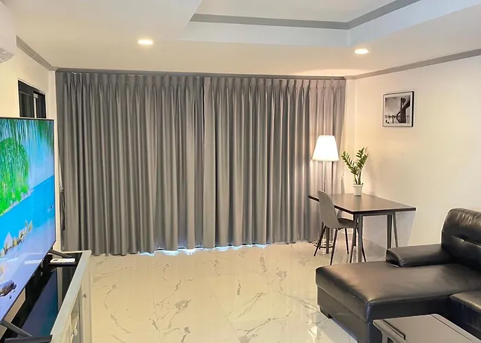 Del Max Resort Pattaya